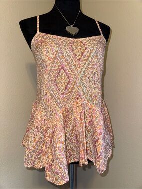💕 O'Neill Pink and Orange Patterned Spaghetti-Strap Peplum Top